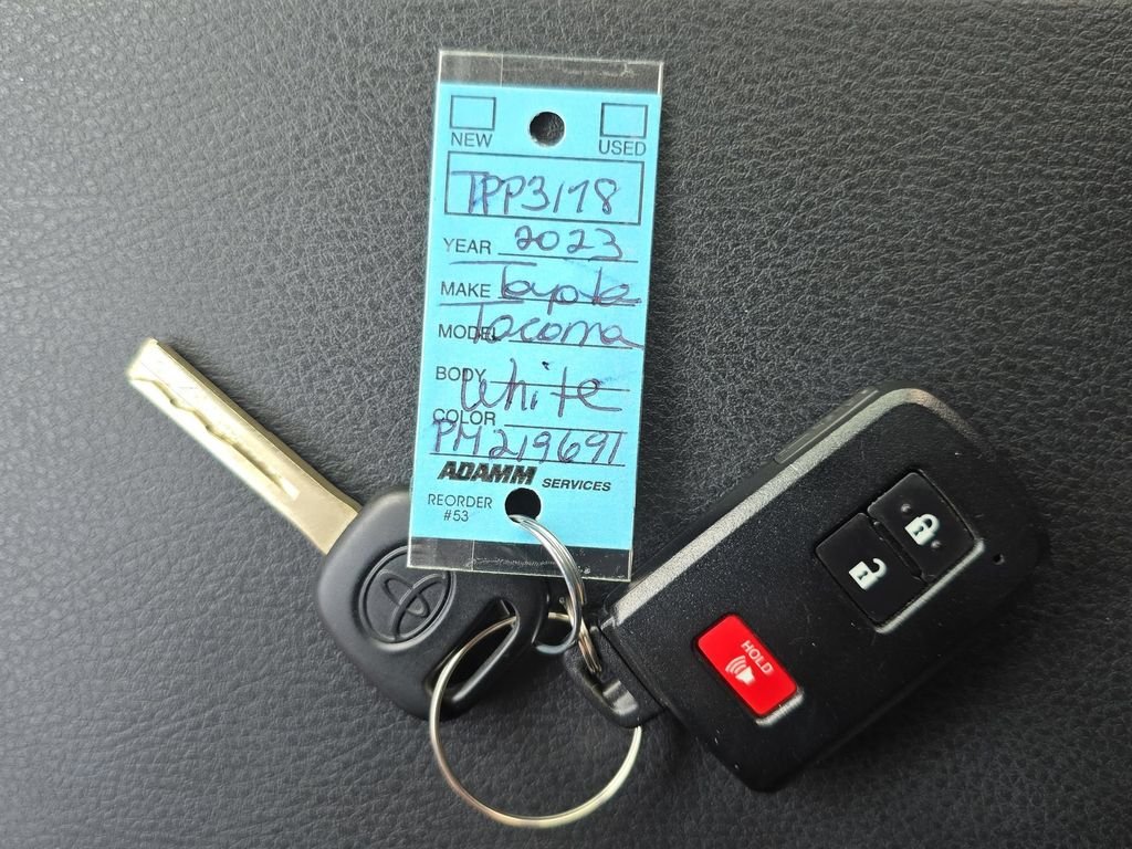 Used 2023 White Toyota SR5 image 42