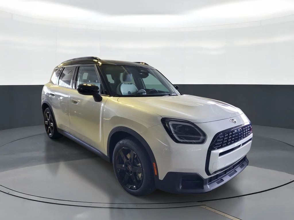New 2026 White MINI Oxford image 2
