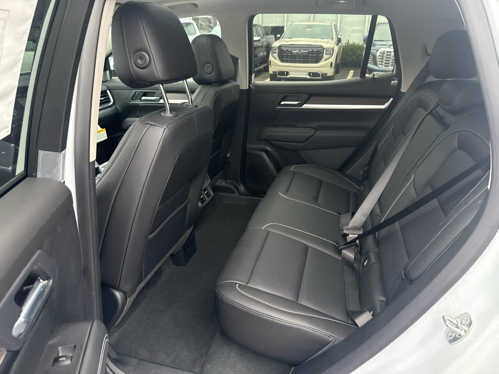 New 2026 Glacier White Tricoat GMC Denali image 23