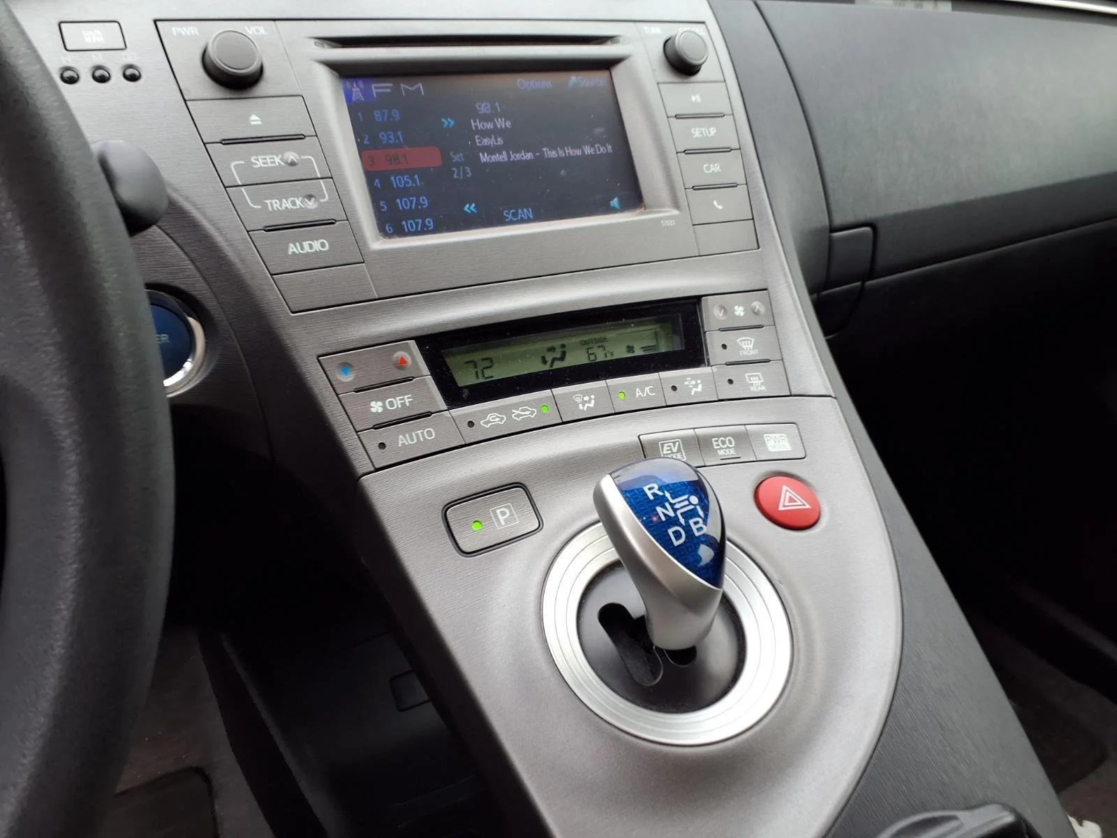 Used 2014 Nautical Blue Metallic Toyota Two image 7