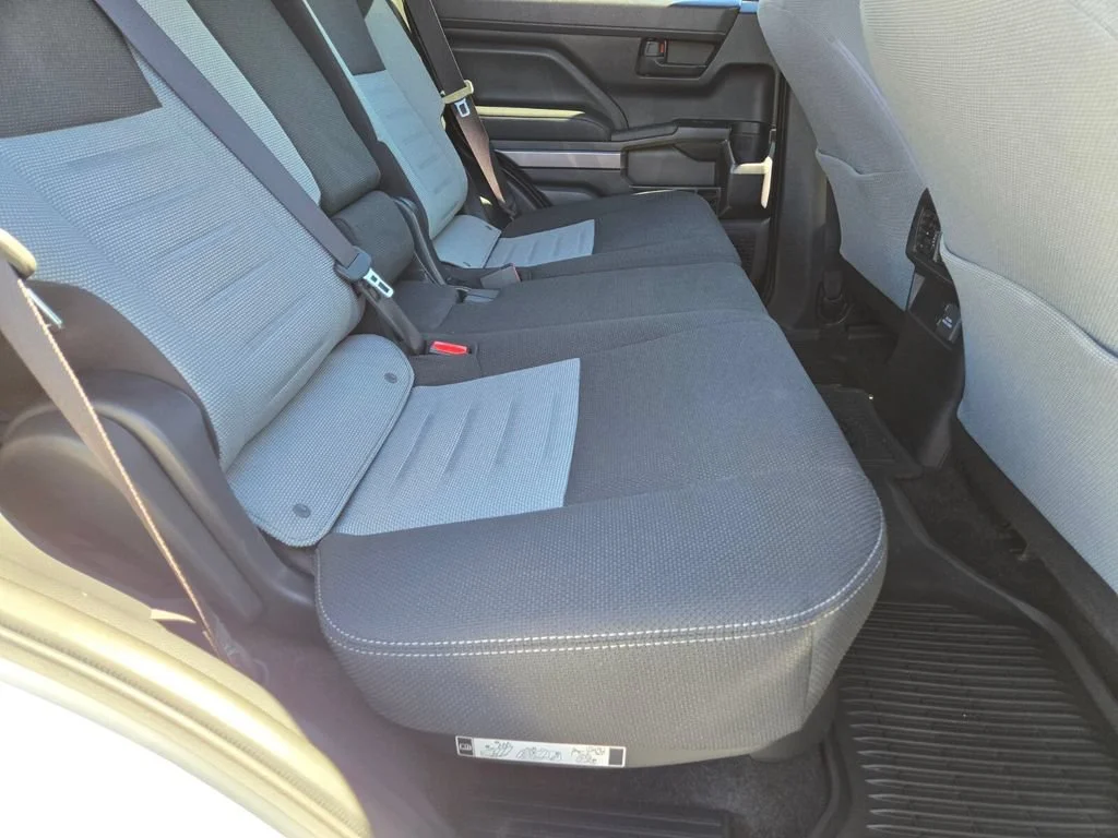 Used 2025 Wind Chill Pearl Toyota SR5 image 12