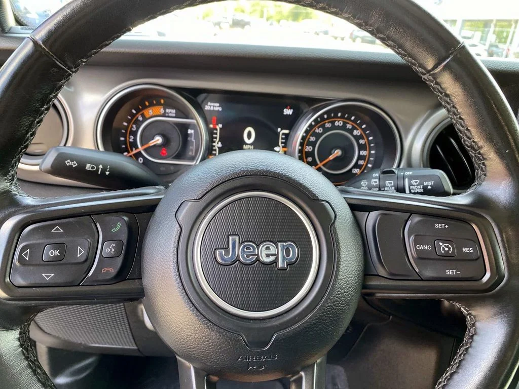 Used 2022 Black Clearcoat Jeep Unlimited Willys image 16