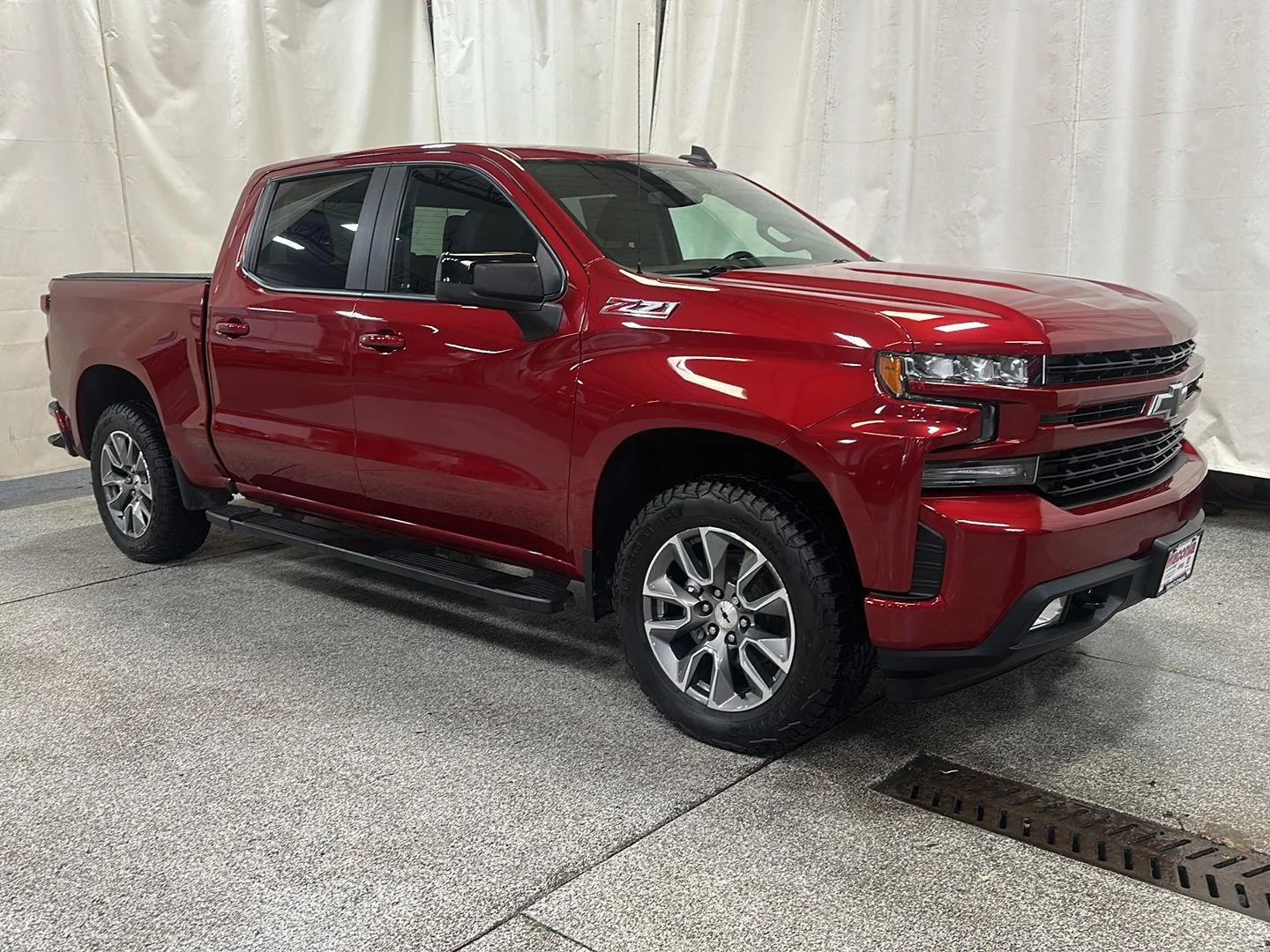 Used 2021 Cherry Red Tintcoat Chevrolet RST image 7