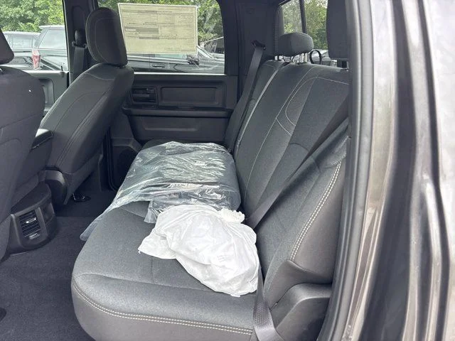 2026 RAM 3500 Tradesman - Photo 17