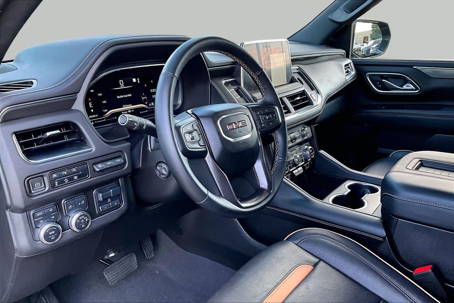 Used 2023 Onyx Black GMC AT4 image 33