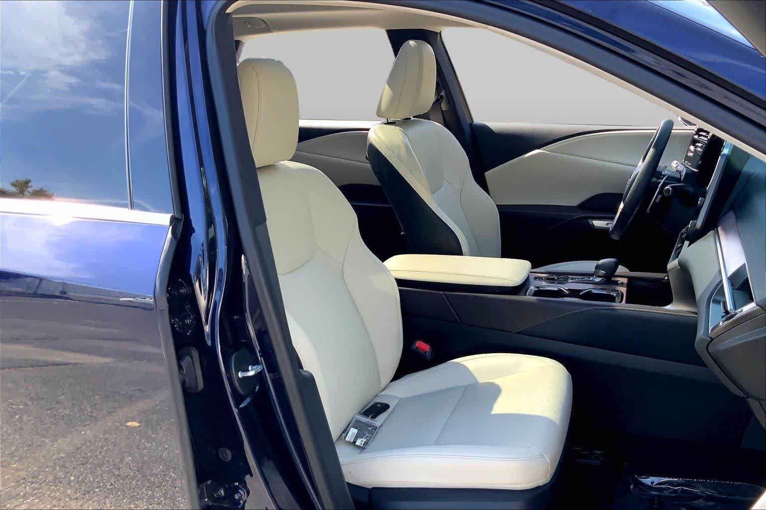 Certified Used 2026 Nightfall Mica Lexus Premium+ image 9
