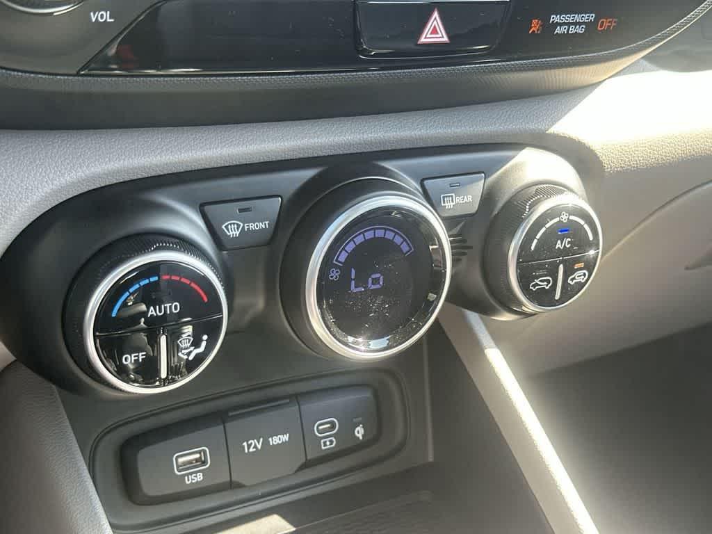 2026 Hyundai Venue SEL - Photo 19