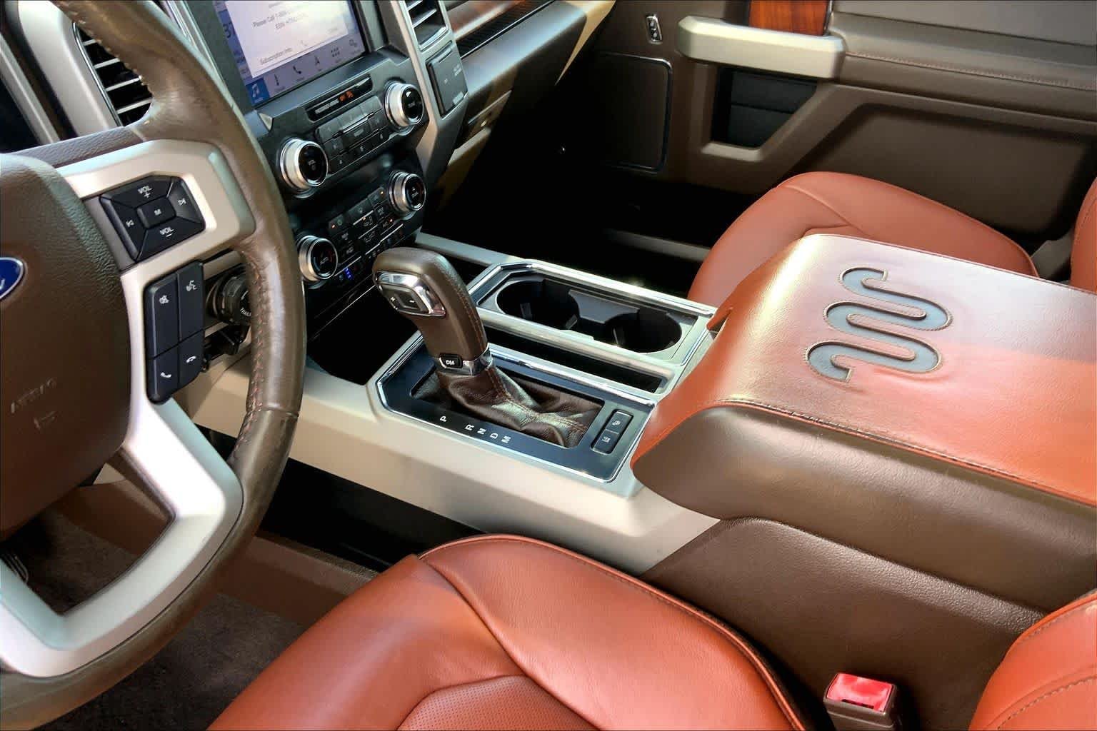 Used 2019 Agate Black Metallic Ford King Ranch image 17