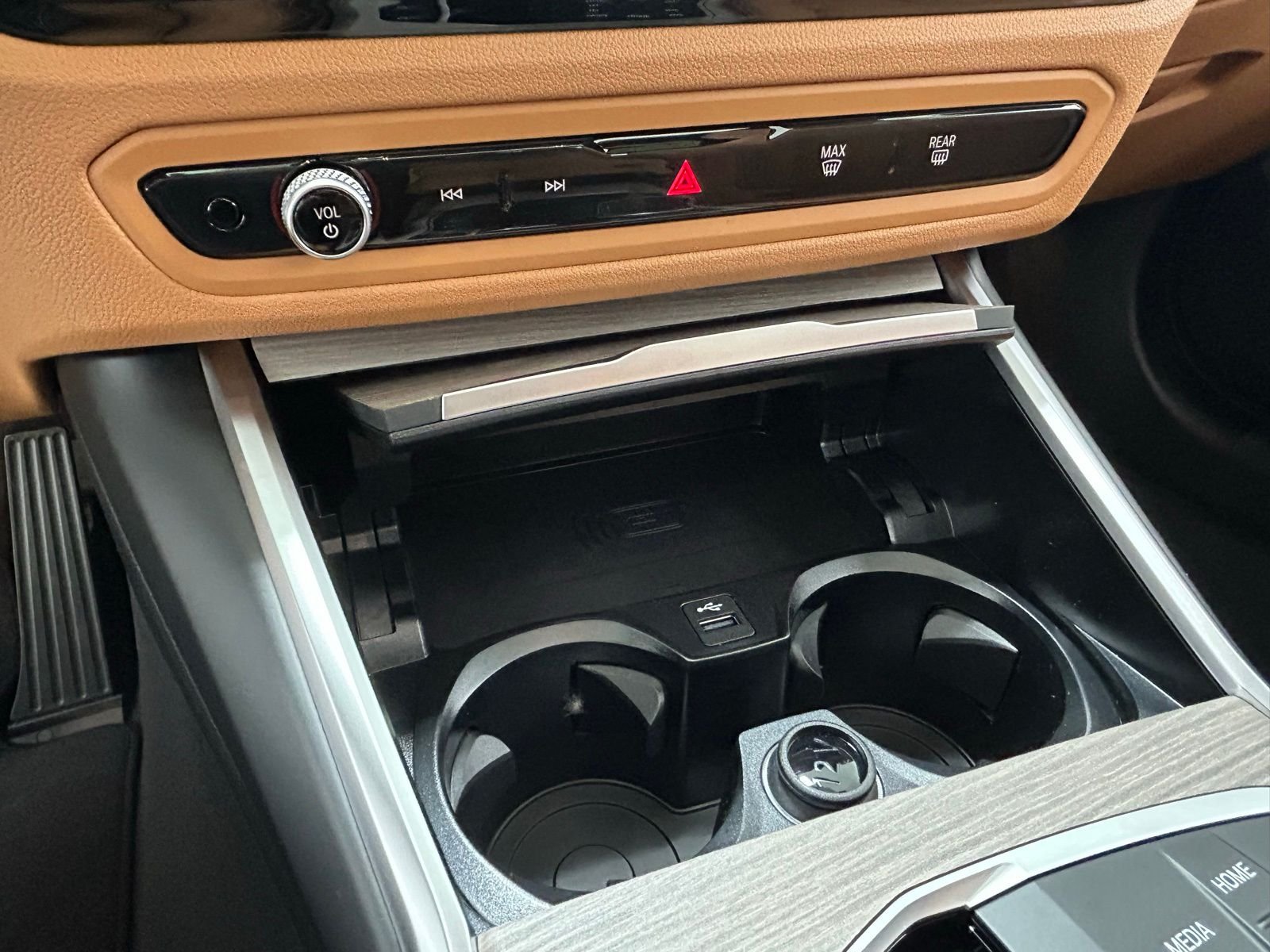 Certified Used 2025 Mineral White Metallic BMW 330i xDrive image 20