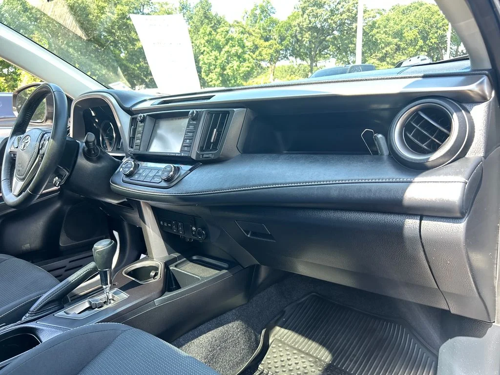 Certified Used 2018 Black Toyota XLE image 16