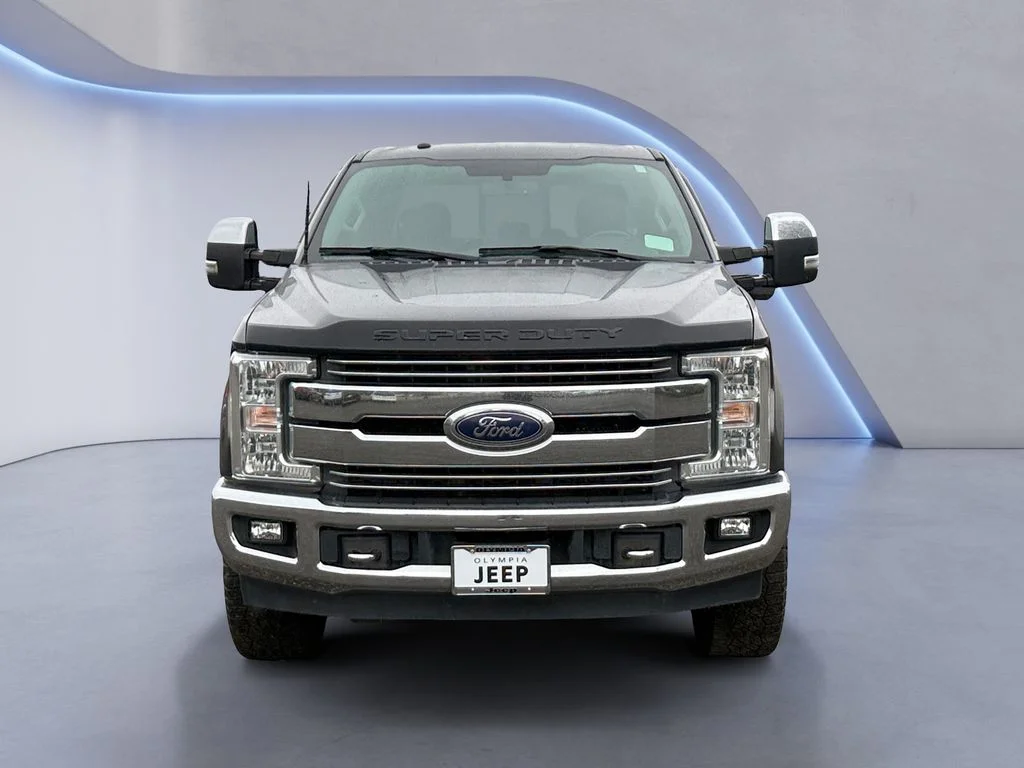 Used 2017  Ford Lariat image 9