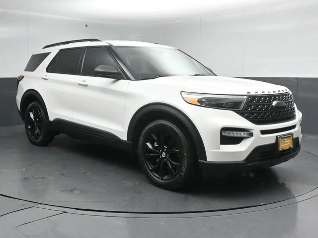 2022 Ford Explorer XLT 4WD's photo