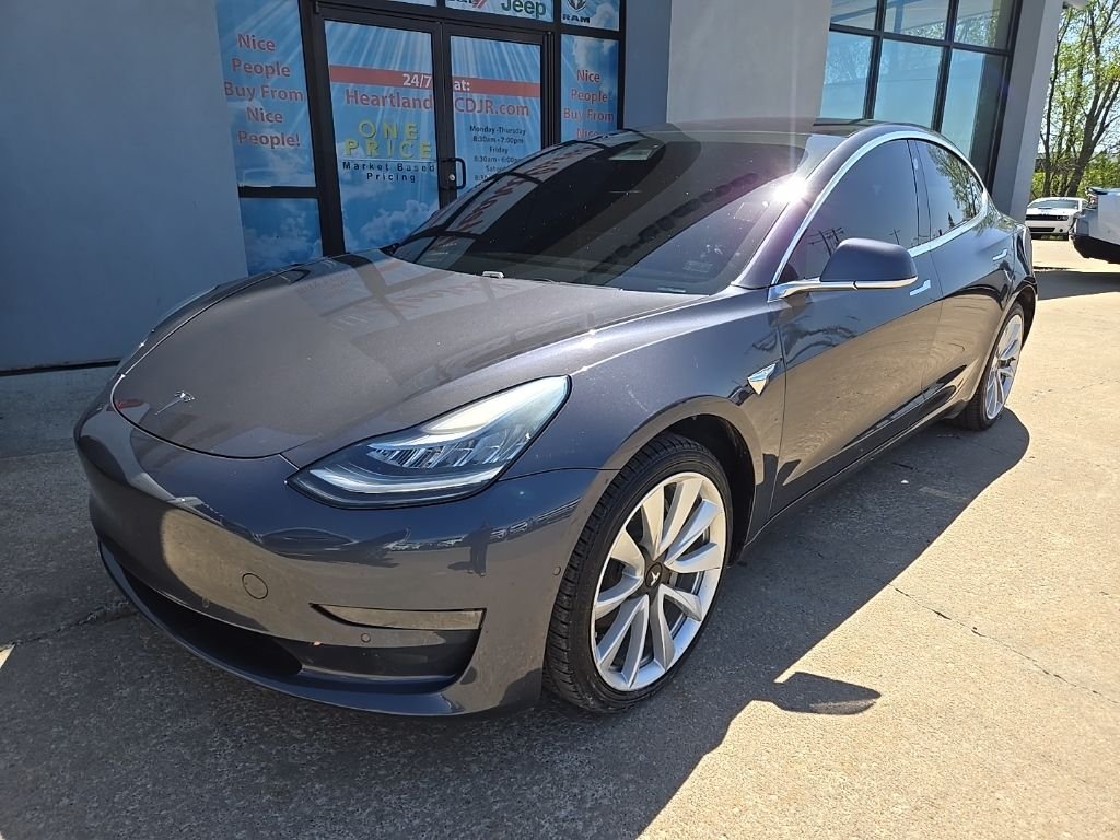 Used 2018 Tesla Model 3 Long Range with VIN 5YJ3E1EA0JF057422 for sale in Kansas City