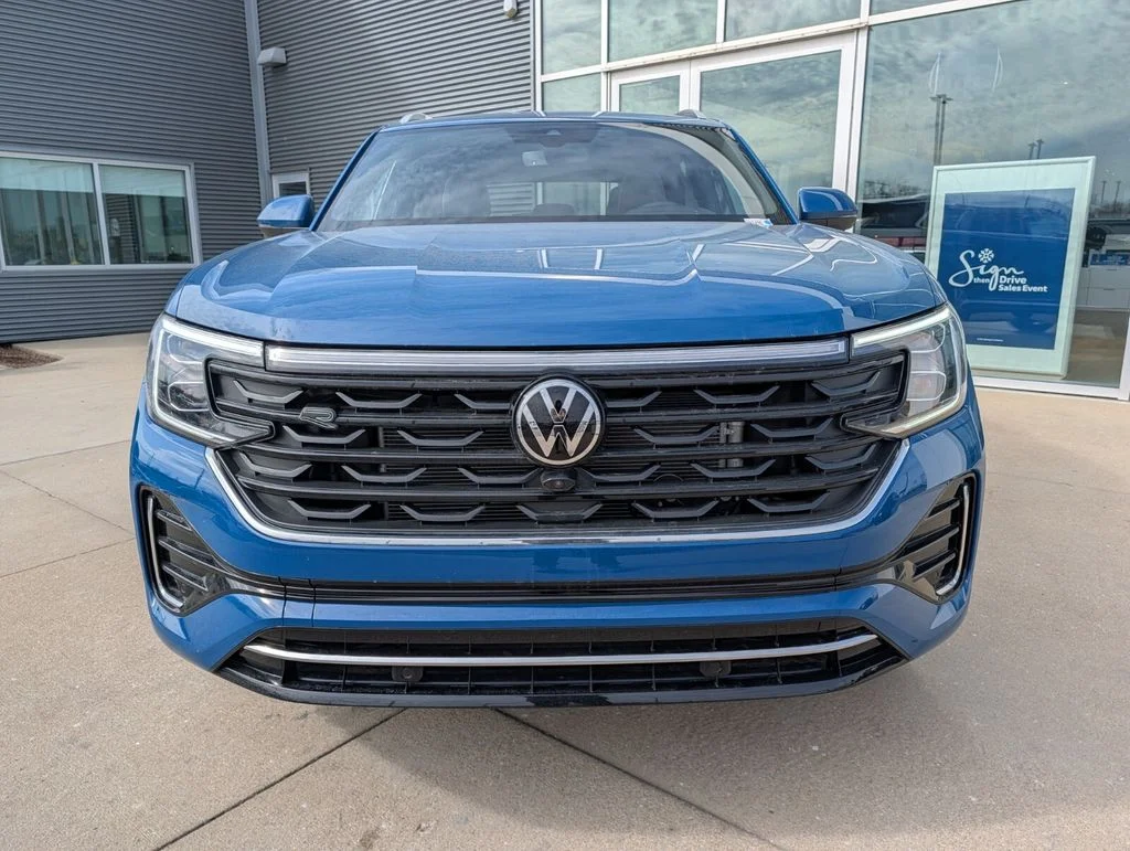 2026 Volkswagen Atlas Cross Sport SEL Premium R-LINE - Photo 10