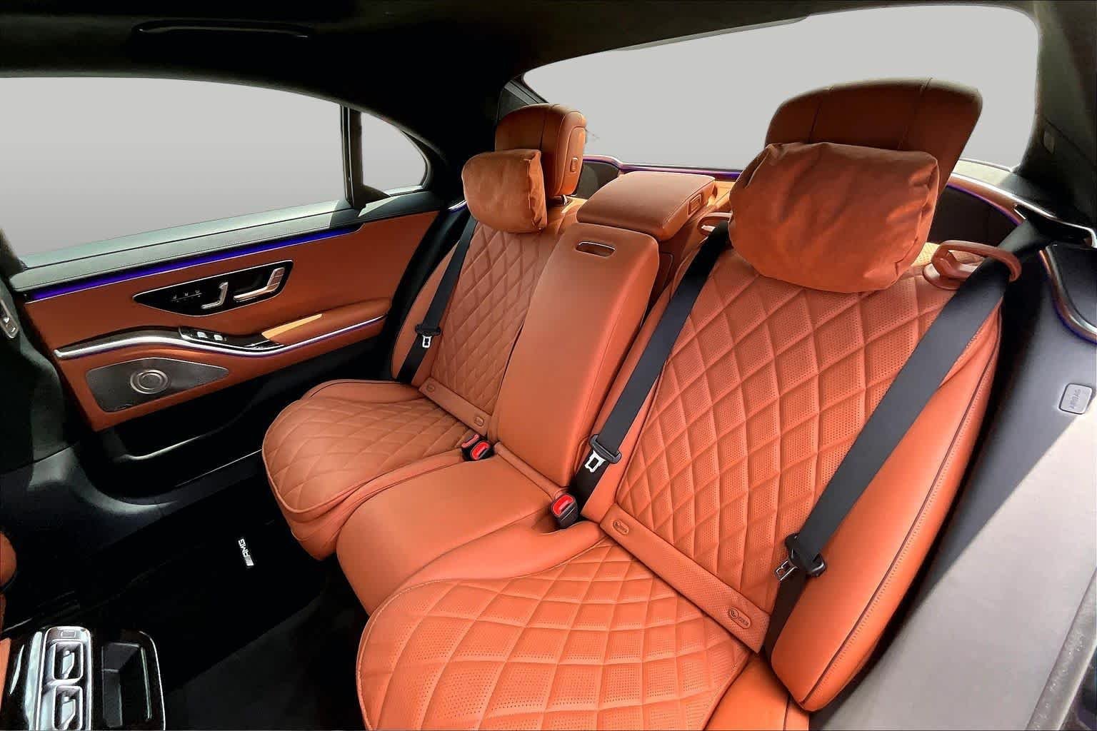 Used 2024 Obsidian Black Metallic Mercedes-Benz S 580 image 21