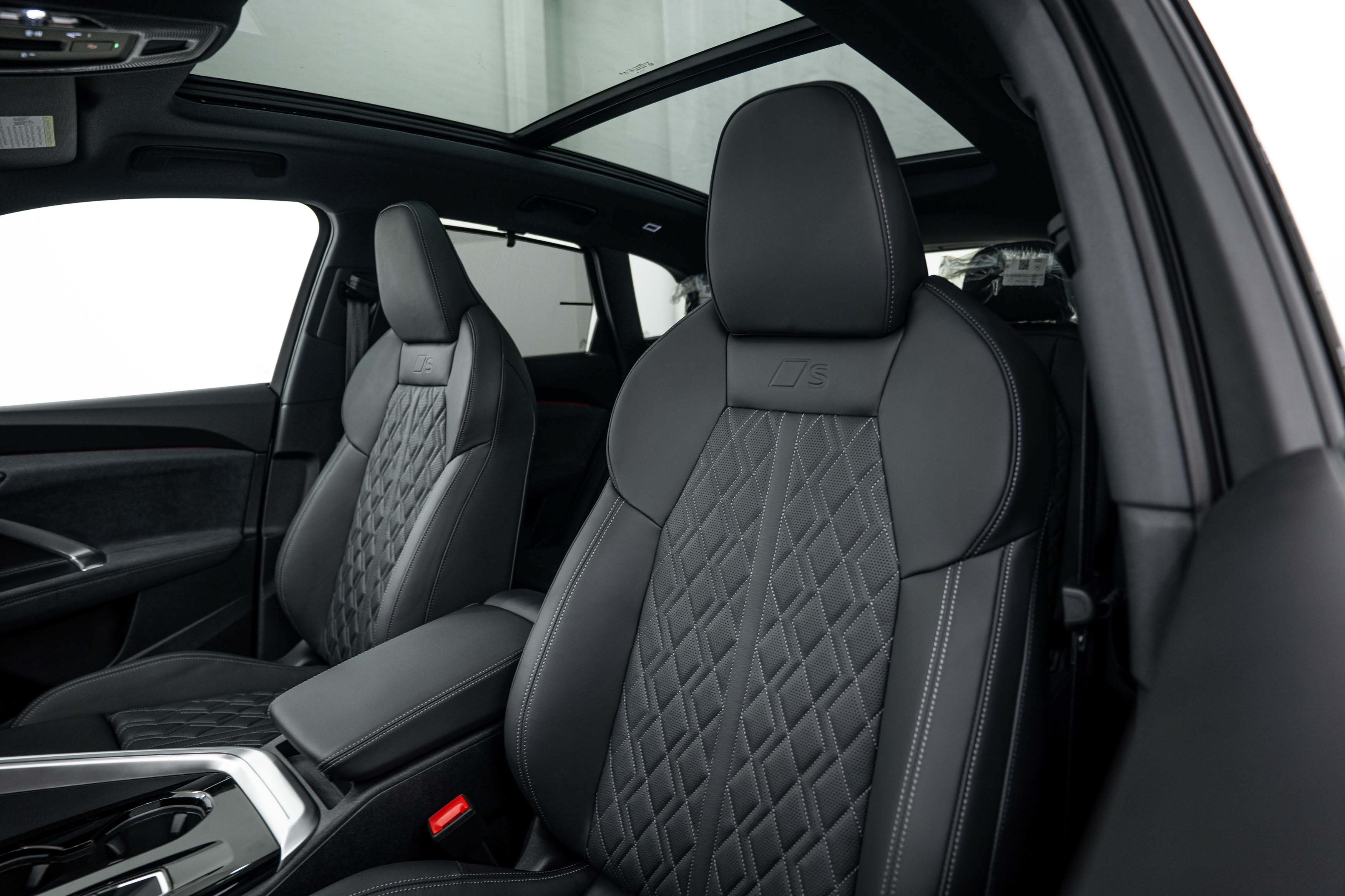 New 2026 Glacier White Audi Premium Plus image 11
