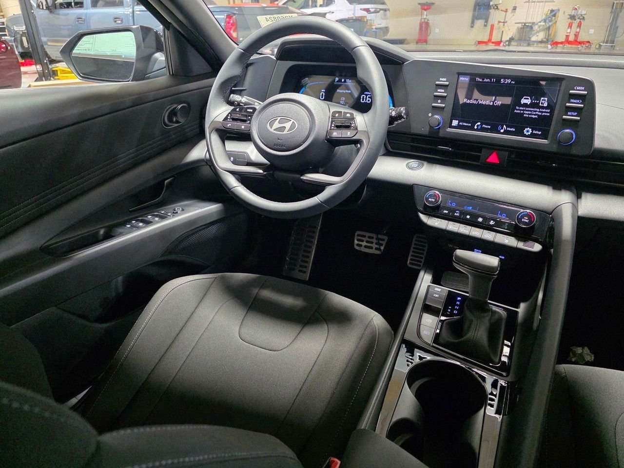 New 2026 Abyss Black Hyundai SEL Sport Premium image 19