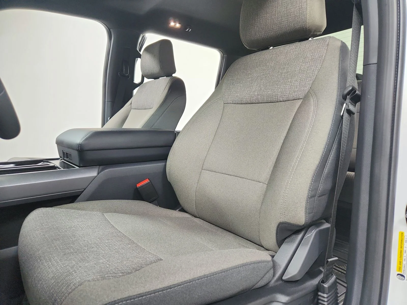 New 2026 White Ford XLT image 20