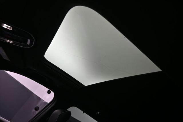 New 2027 Sting-Gray Clear-Coat Paint Jeep Summit image 19