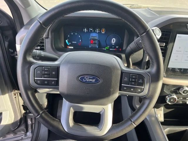 Used 2024 Gray Ford XLT image 16