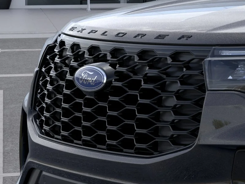 New 2026 Agate Black Metallic Ford ST-Line image 38