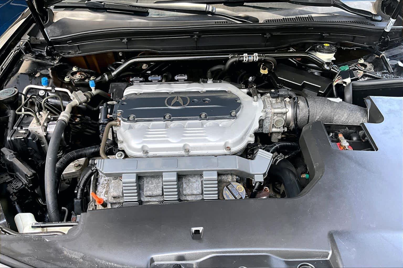 Used 2013 Crystal Black Pearl Acura Tech image 29