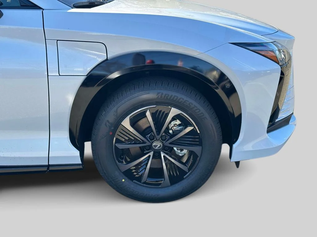 2026 Lexus RZ Premium - Photo 10
