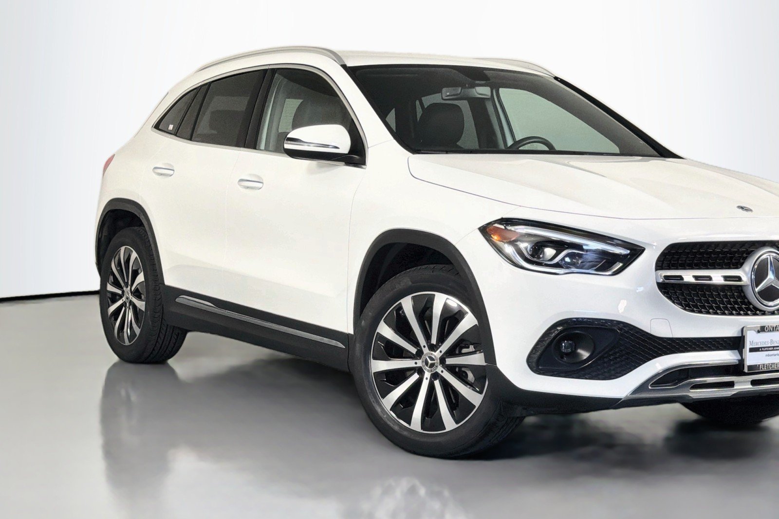 Used 2023 Polar White Mercedes-Benz 250 image 13