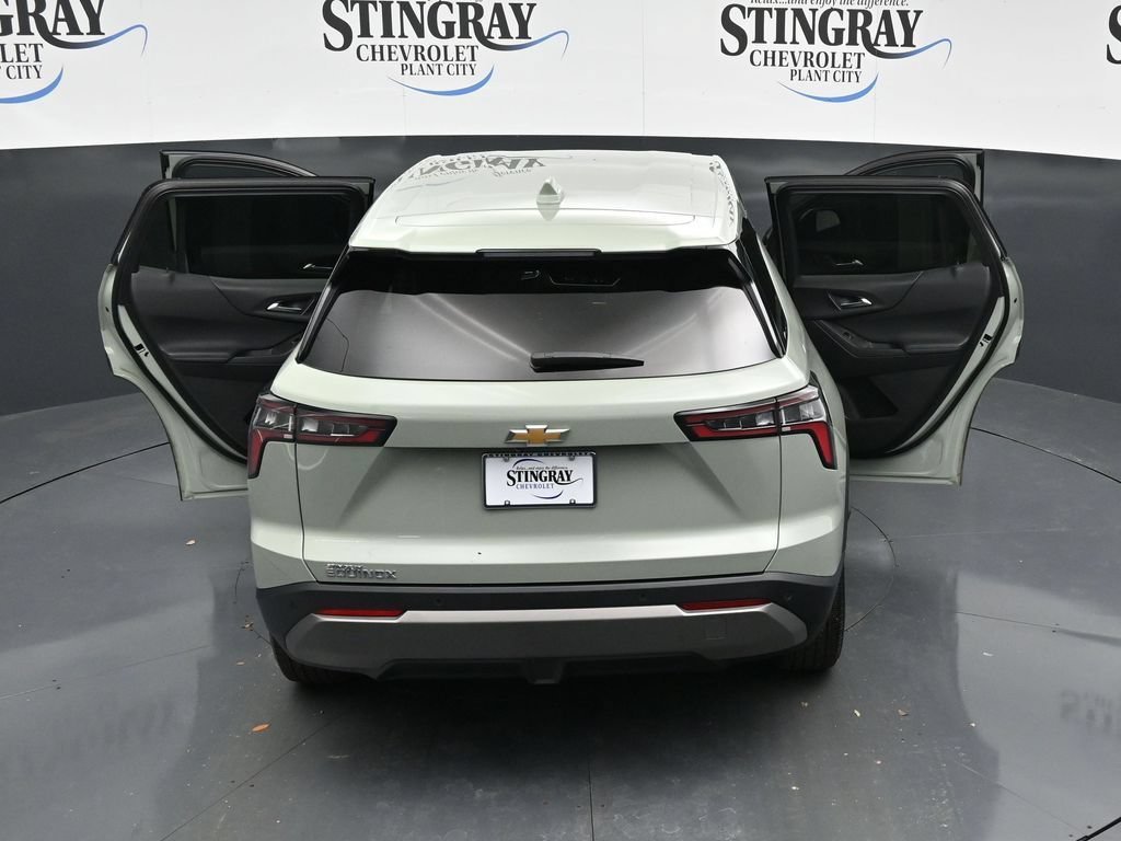 Used 2026 Cacti Green Chevrolet LT image 35