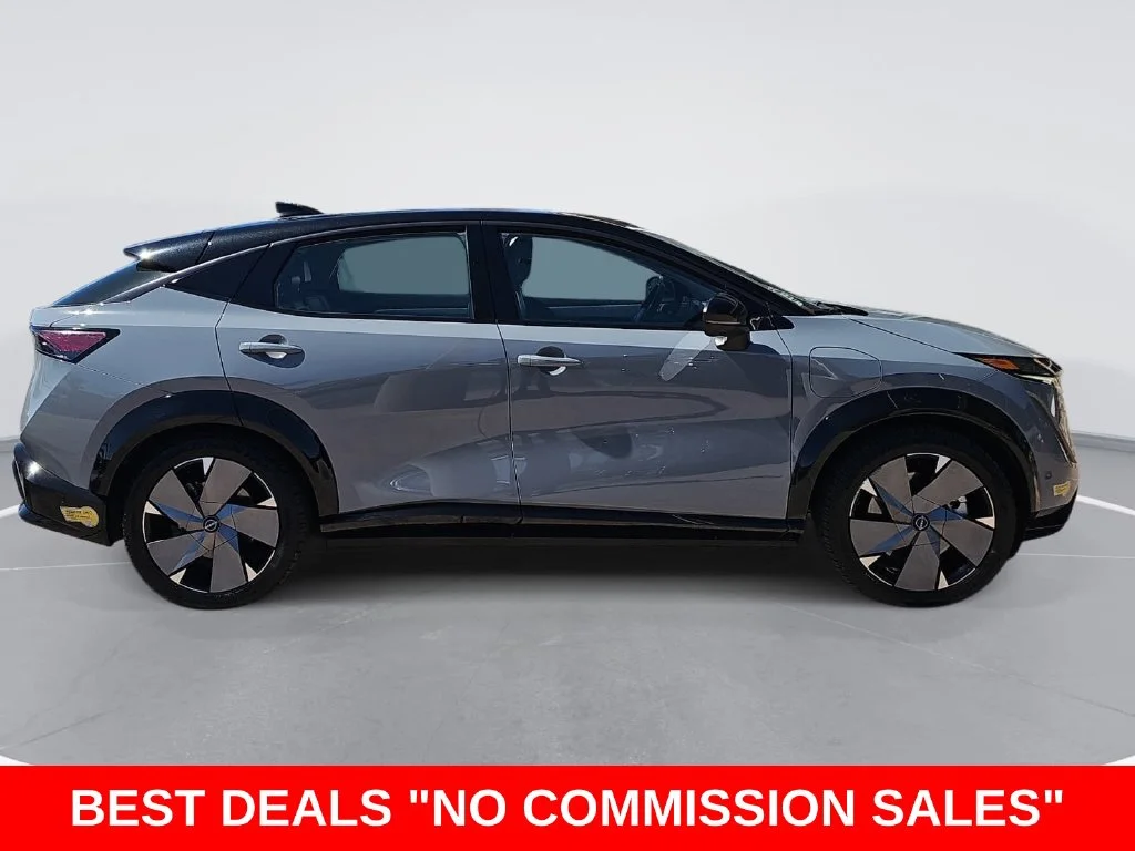 Used 2023 Gray Nissan PLATINUM+ e-4ORCE image 2