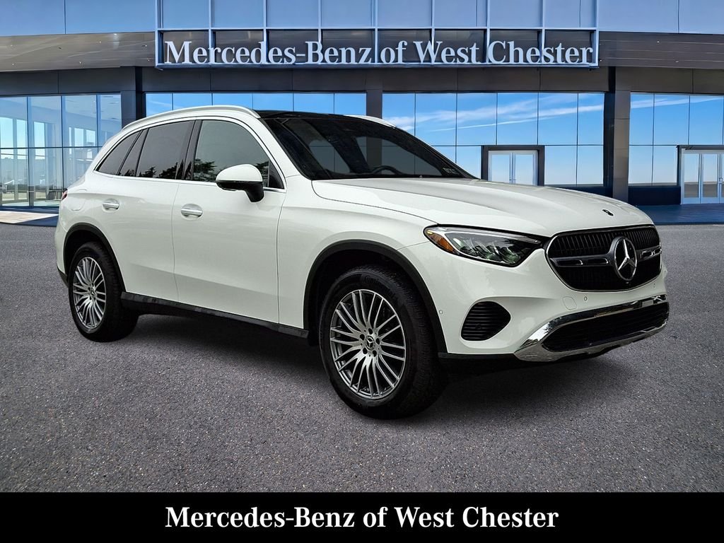 2026 Mercedes-Benz GLC GLC 300 4MATIC's photo