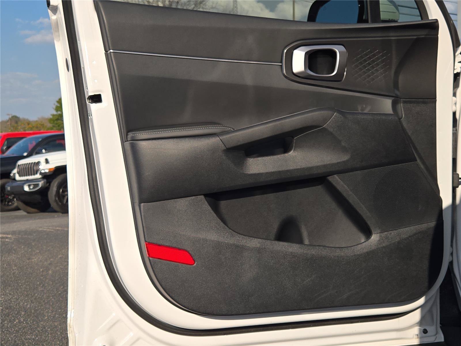 Certified Used 2025 Glacial White Pearl Kia S image 20