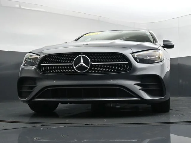 Used 2023  Mercedes-Benz E 350 image 25