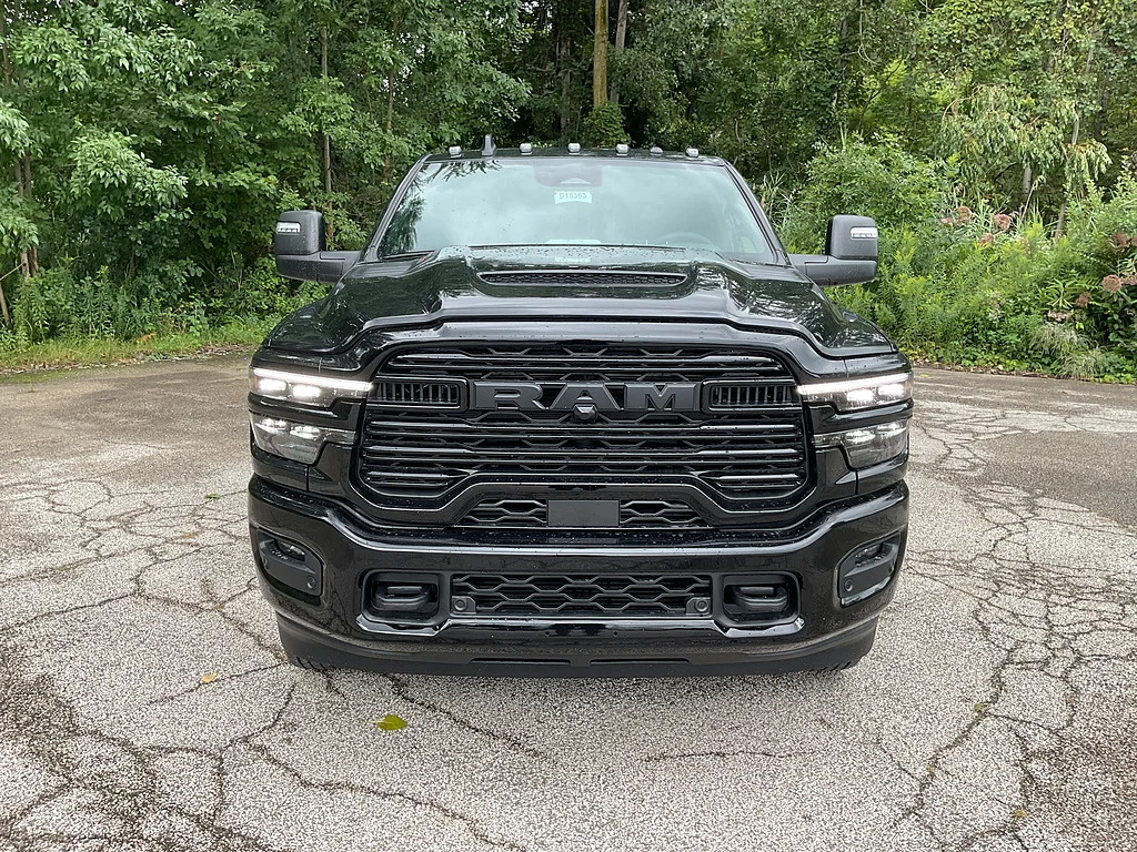 New 2027 Diamond Black Crystal Pearlcoat RAM Laramie image 2
