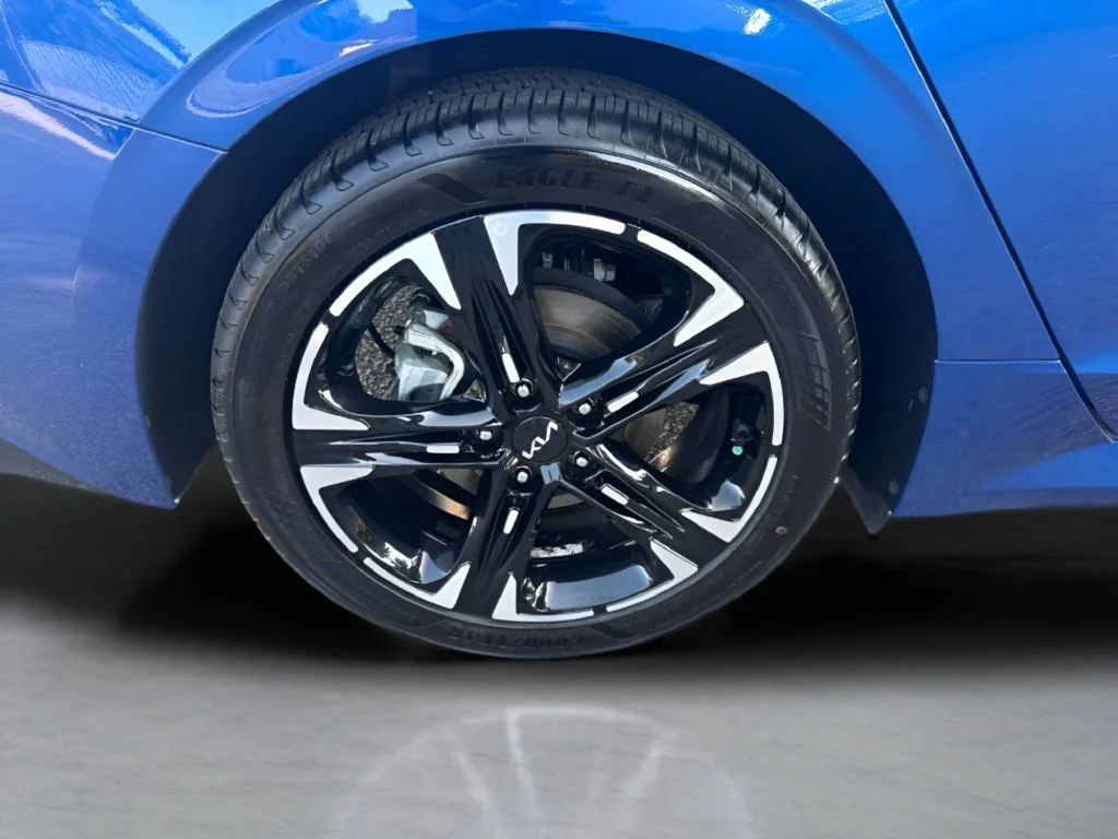 Used 2022  Kia GT-Line image 33