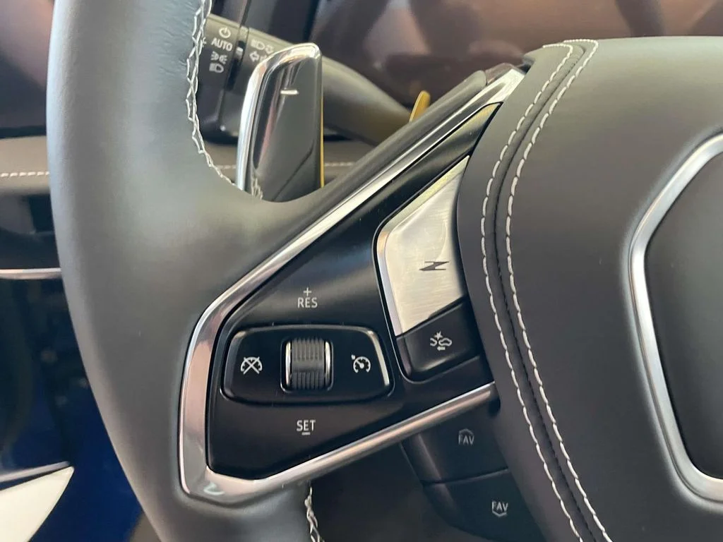 New 2027 Admiral Blue Metallic Chevrolet 2LT image 23