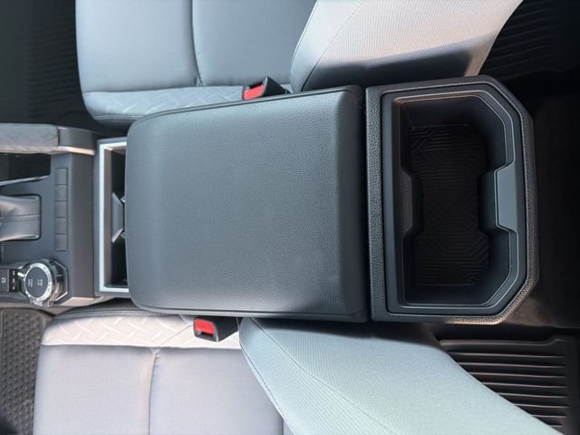 2026 Toyota Tacoma SR5 - Photo 24