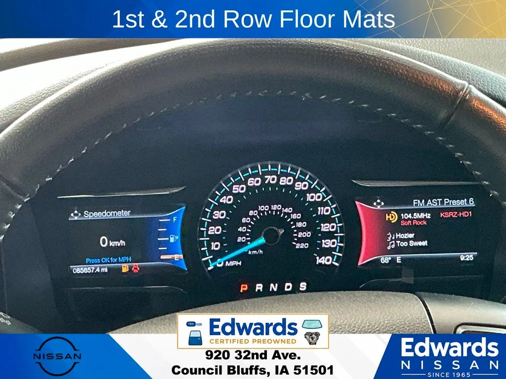 Used 2019 Red Ford Limited image 27