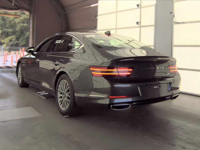 Used 2024 Gray Genesis 2.5T image 3
