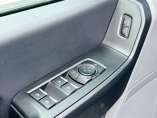 New 2026 Oxford White Ford XL image 12