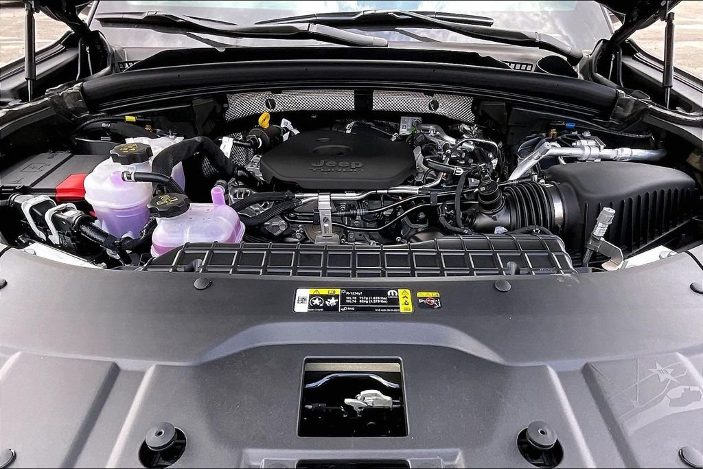 New 2026 Jeep Grand Cherokee L Summit 4D Sport Utility