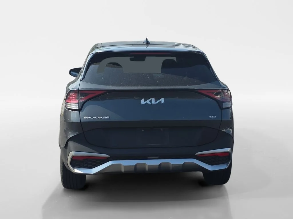 Used 2024 Gravity Gray Kia LX image 7