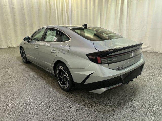 2026 Hyundai Sonata SEL - Photo 9
