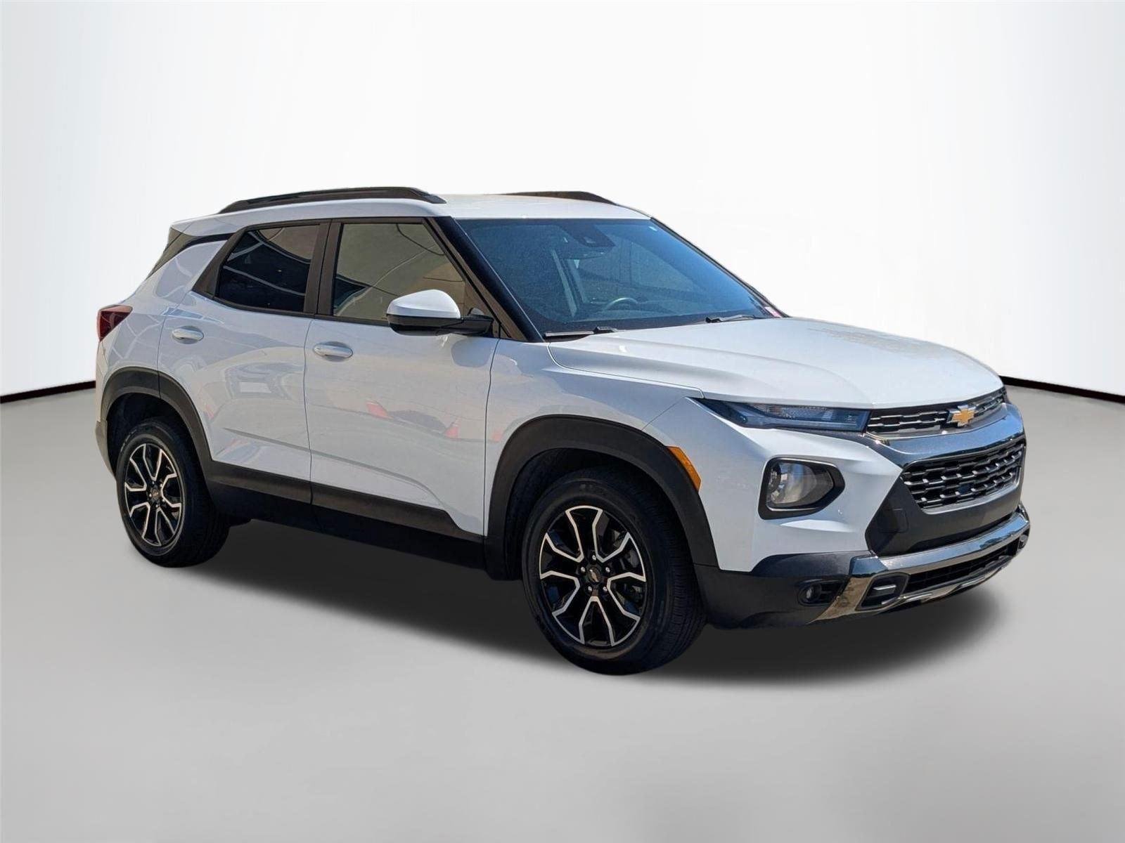 Used 2023 Summit White Chevrolet ACTIV image 3