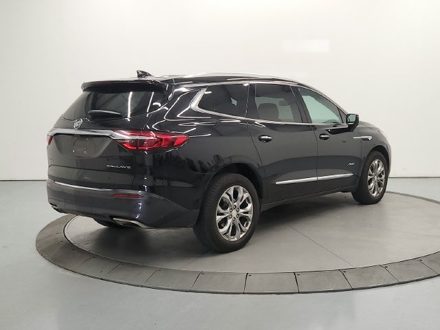 Used 2018 Black Buick Avenir image 8