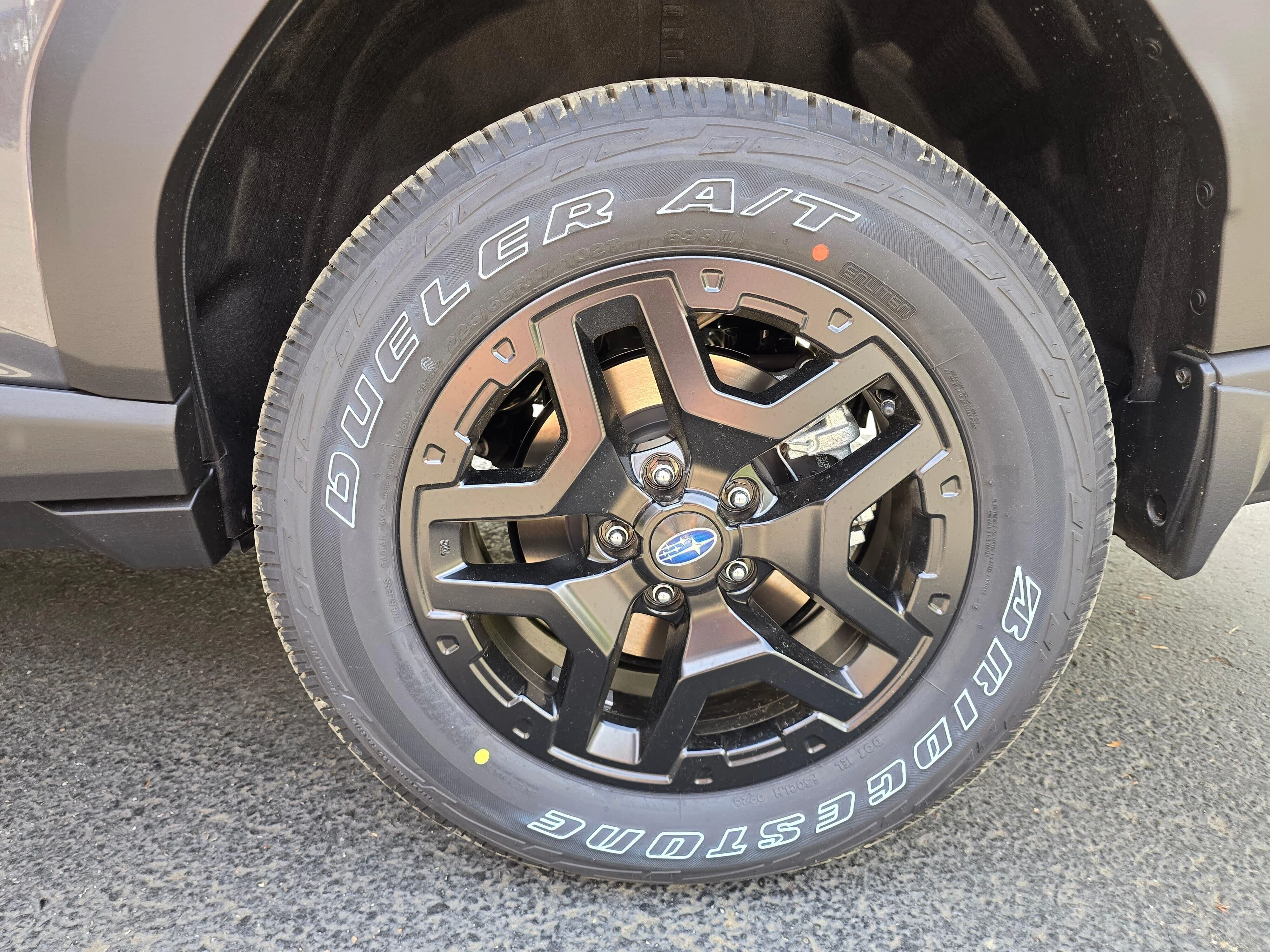 New 2026 MAGNETITE GRAY METALLIC Subaru Wilderness image 6
