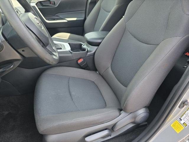 Certified Used 2023 SILVER SKY METALLIC Toyota  image 21