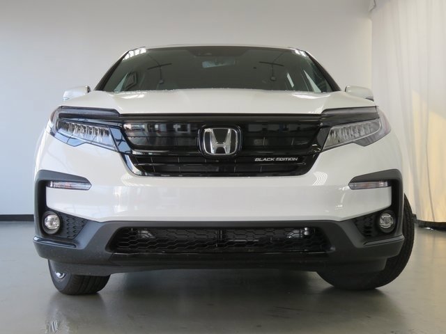 Used 2022  Honda Black Edition image 2