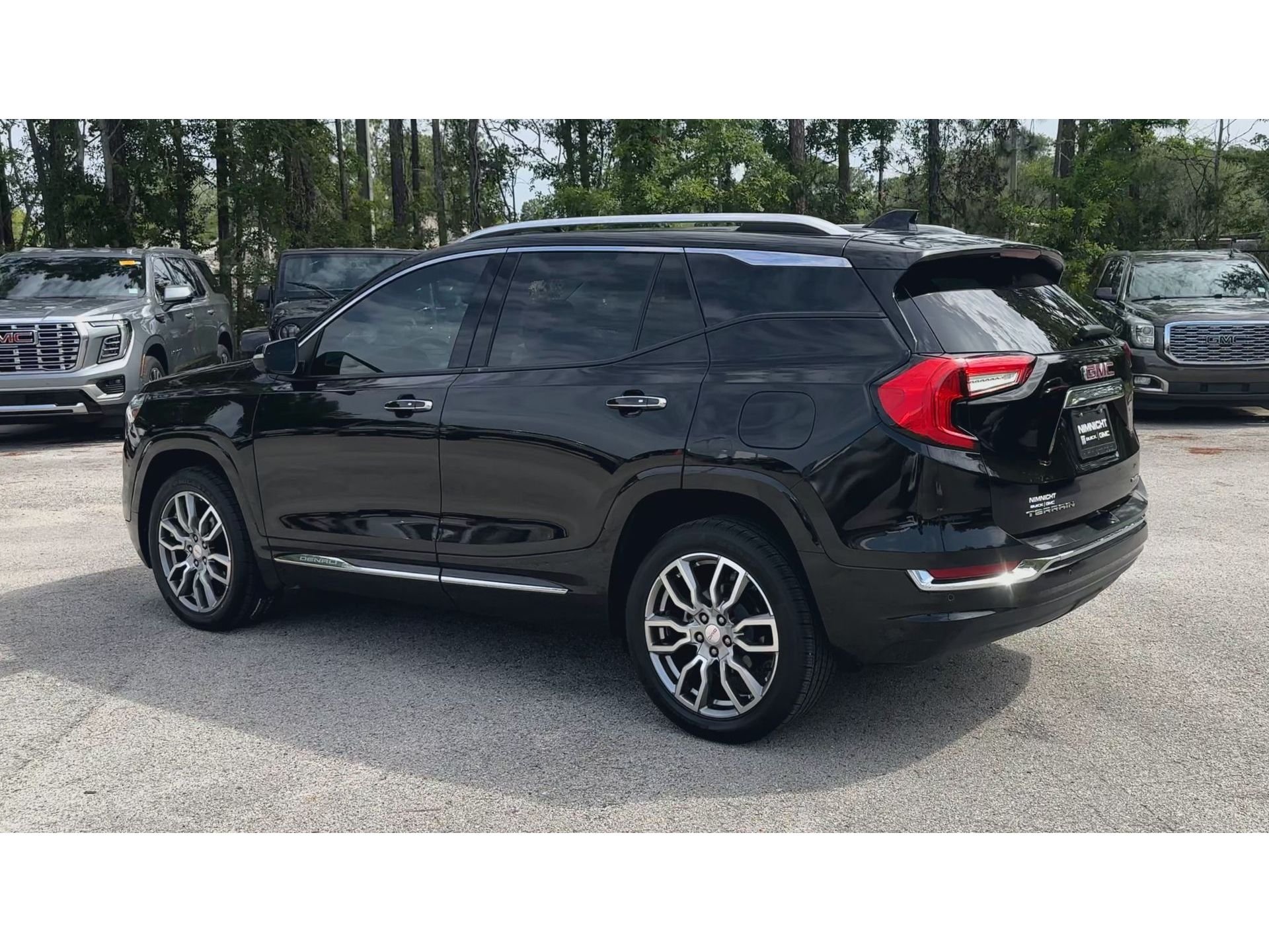2024 GMC Terrain Denali - Photo 6