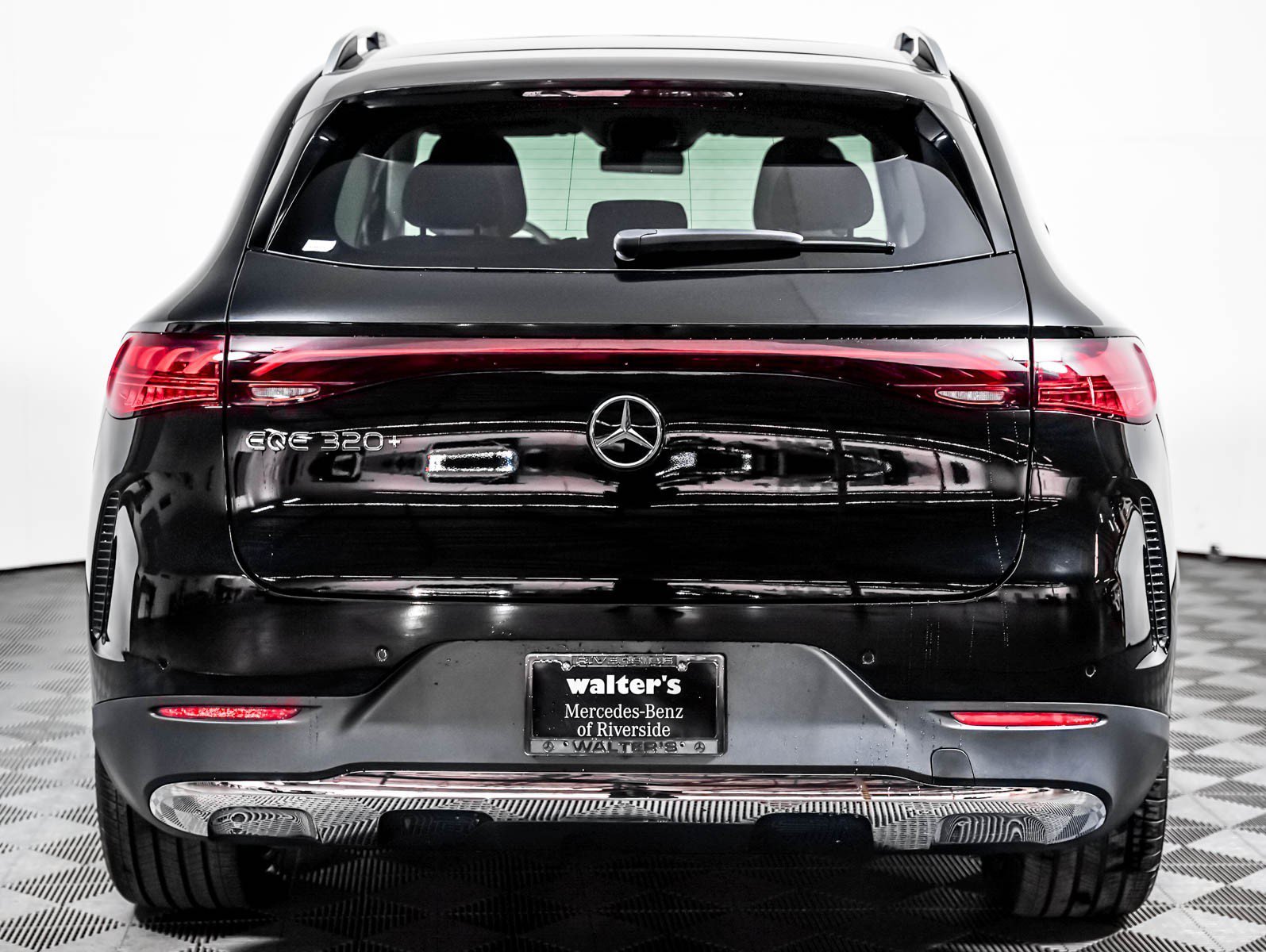 New 2027 Obsidian Black Metallic Mercedes-Benz EQE 320+ image 6
